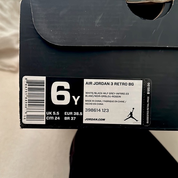 Air Jordan 3 Retro Infrared 23 (Size 6Y) - Picture 5 of 5